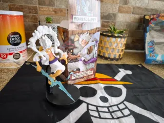 Figura Monkey D. Luffy Gear 5