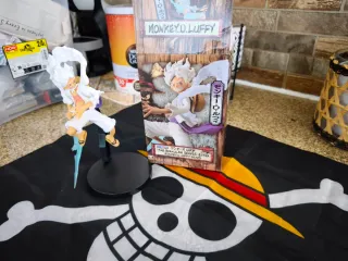 Figura Monkey D. Luffy Gear 5