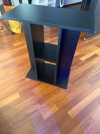 Mesa Decorativa de Madera Negra - Diseño Moderno