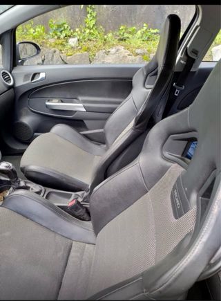 Opel Corsa  OPC 192cv