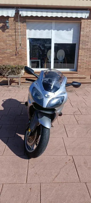 Kawasaki Ninja ZX-6R 636 2002