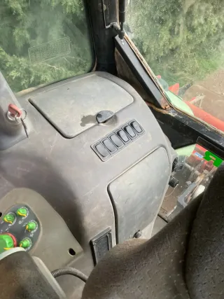 Tractor Deutz-Fahr Agrotron M600