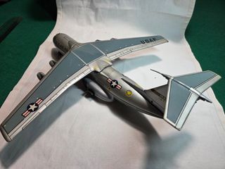 Modellino in latta Lockheed C-141A Starlifter
