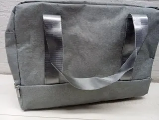 Bolsa de viaje impermeable gris