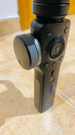 Estabilizador Gimbal Moderno Para Móvil