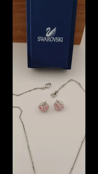 Conjunto Swarovski Collar y Pendientes Corazón Ros