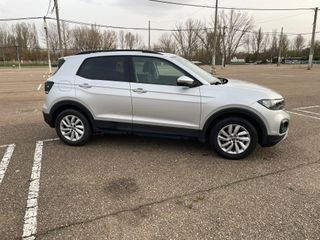 Volkswagen T-Cross Advance 2021