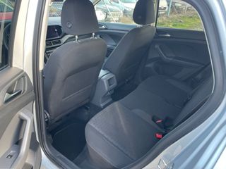 Volkswagen T-Cross Advance 2021