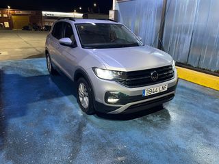 Volkswagen T-Cross Advance 2021