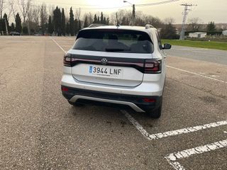 Volkswagen T-Cross Advance 2021