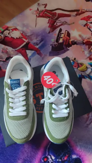 Zapatillas Munich Verdes y Blancas Talla 35 Nuevas