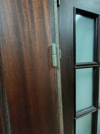 8 Puertas de Madera sapelly Oscura