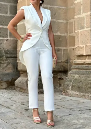 Traje pantalón y chaleco blanco T42