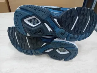 Zapatillas deportivas Ejército del Aire, talla 42