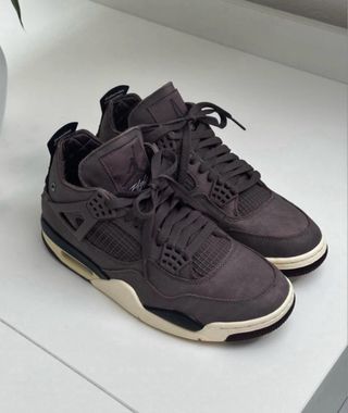Jordan x A Ma Maniére Air Jordan 4 Violet Ore