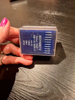 Agujas Industriales SCHMETZ. 100 unidades.