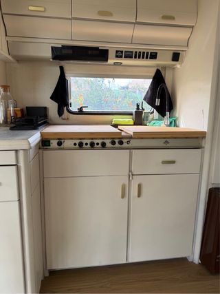 Caravana Hobby Doble Eje