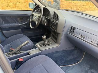 BMW 320i E36 / Unico