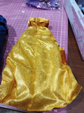 Pack Ropa Muñecas Bella y Bestia