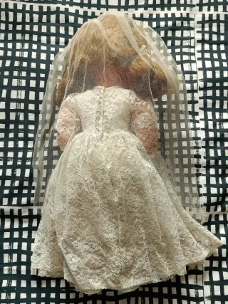 Muñeca Vintage Musical Años 70