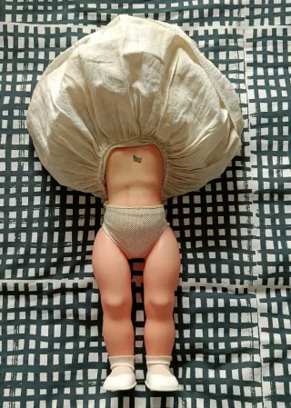 Muñeca Vintage Musical Años 70