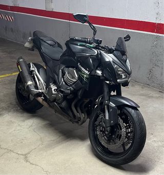 Kawasaki Z800e 2014 A2