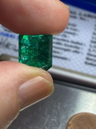 Esmeralda Colombiana 7.35ct Certificada