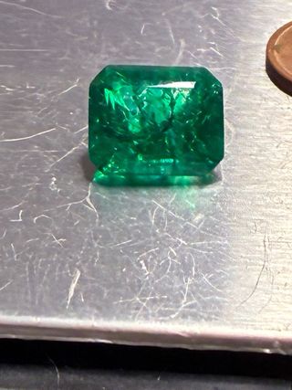 Esmeralda Colombiana 7.35ct Certificada
