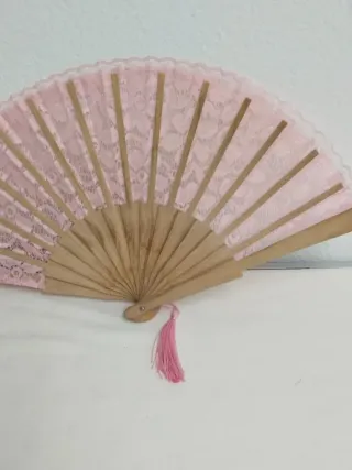 Lote de 3 abanicos decorativos