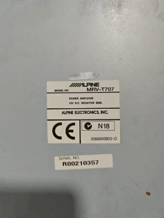 Alpine V12 MRV-T07 Amplificador 2/1 Canales