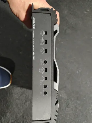 Alpine V12 MRV-T07 Amplificador 2/1 Canales