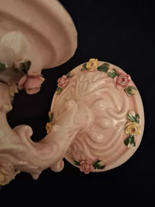 Applique ceramica rosa con rose