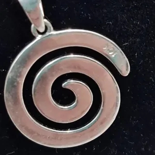 Colgante Oro Blanco espiral de Diamantes 2.00CT VS