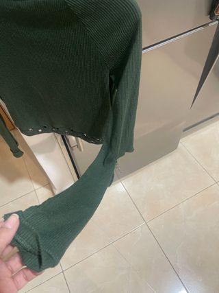 Jersey Bershka verde talla M