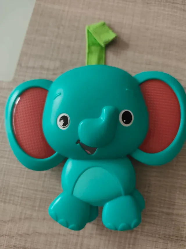 Gimnasio para bebé con arco y juguetes