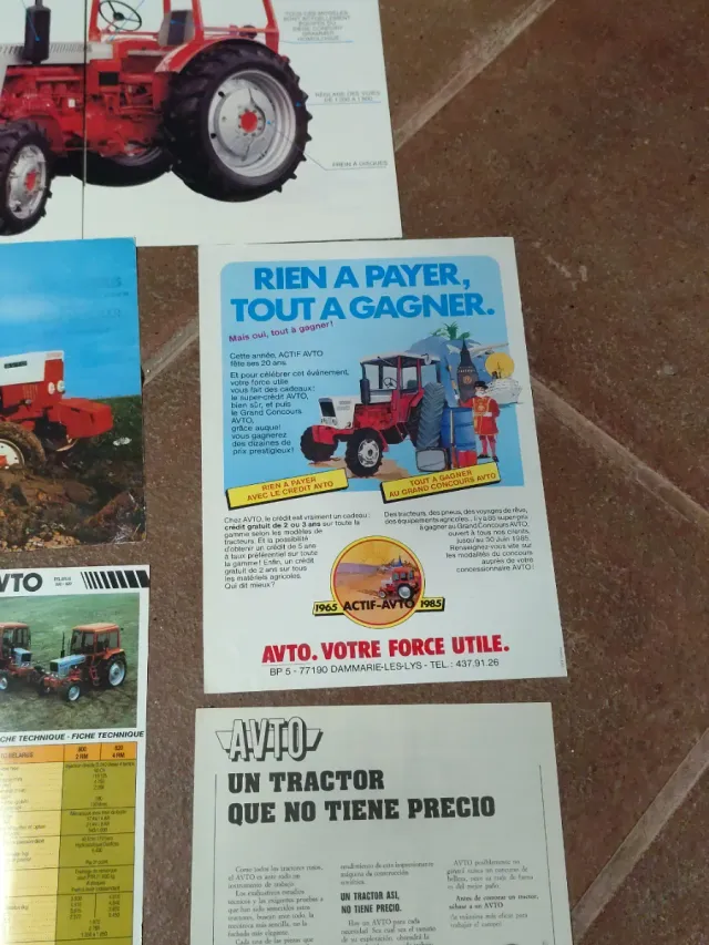 Folletos antiguos tractores AVTO