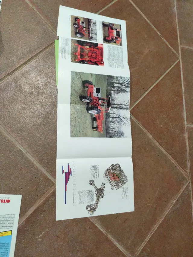 Folletos antiguos tractores AVTO