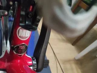 Bicicleta de carretera BH + rodillo