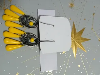 Pendientes flamenca Yuyi dorados y amarillos