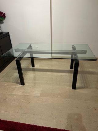 Mesa de comedor de cristal