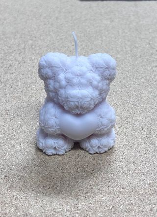 Vela decorativa de cera soja.