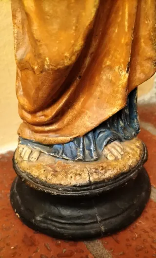 Statua antica gesso decorato cm 32 h