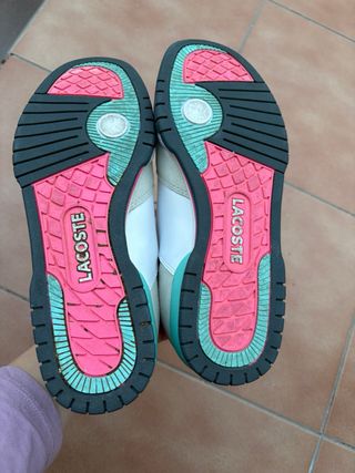 Zapatillas Lacoste Blancas y Rosas