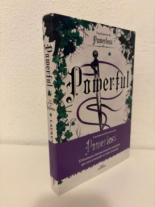 Powerful. Una novela de Powerless. El fenómeno ...