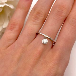 Anillo de oro 18kt con de diamante