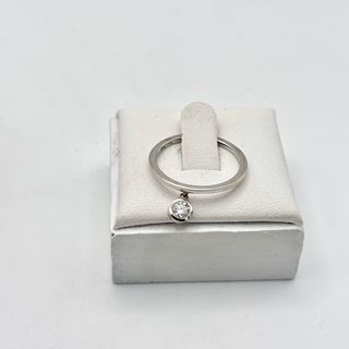 Anillo de oro 18kt con de diamante