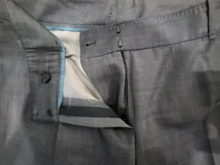 Pantalón de traje gris mujer