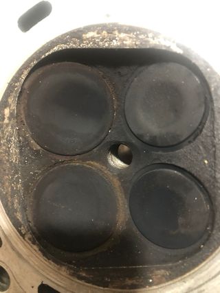 Culatas de Hyosung aquila GV650 completas 19000Km