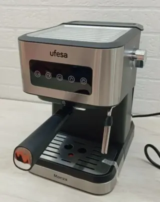 Cafetera Espresso Ufesa Monza - 20 bares