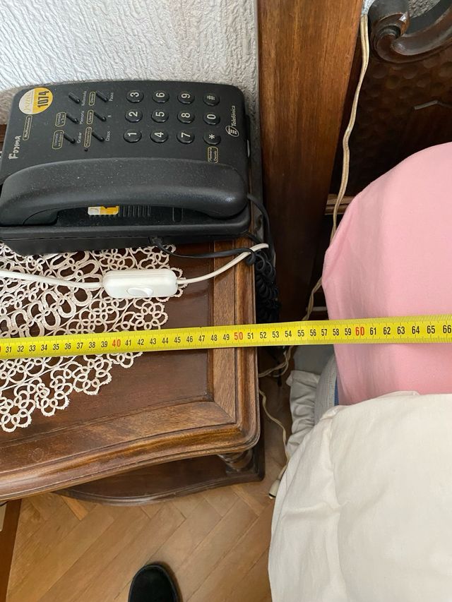 2 mesitas noche cabezal/tauletes de nit i capsal